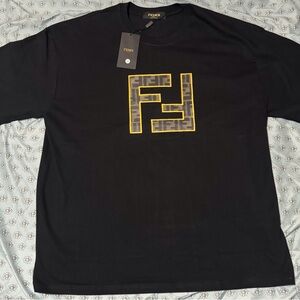 Fendi Black and Yellow T-Shirt XXL